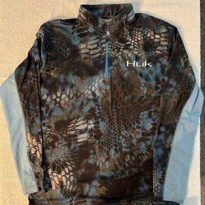 Huk Performance Camouflage Men’s Shirt - Blue and Black